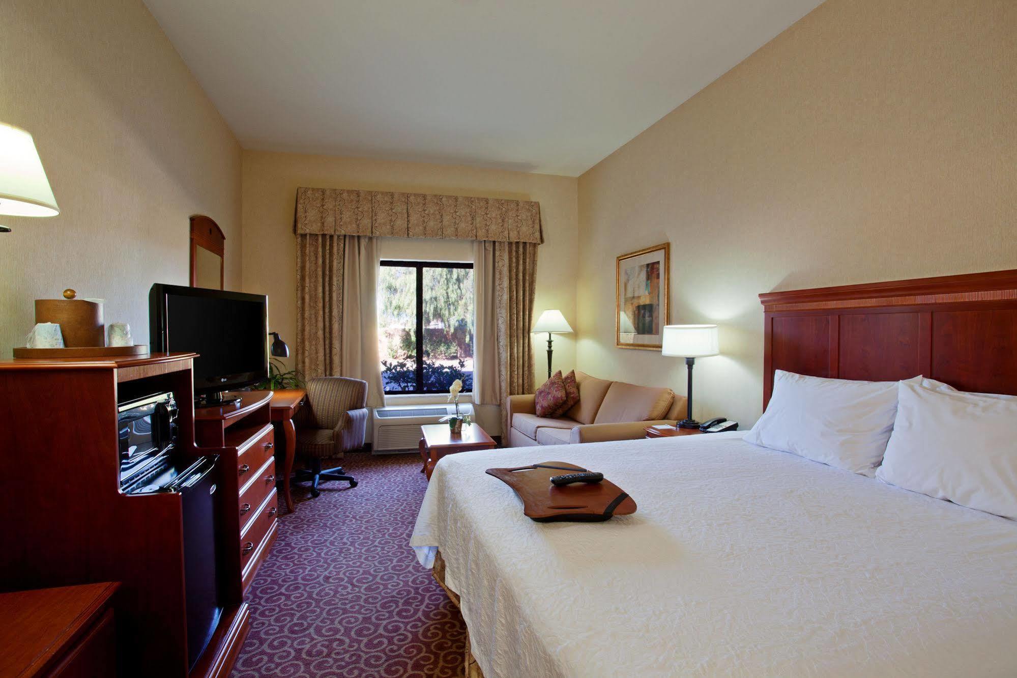 Hampton Inn & Suites By Hilton Hemet Menifee Murrieta Ngoại thất bức ảnh